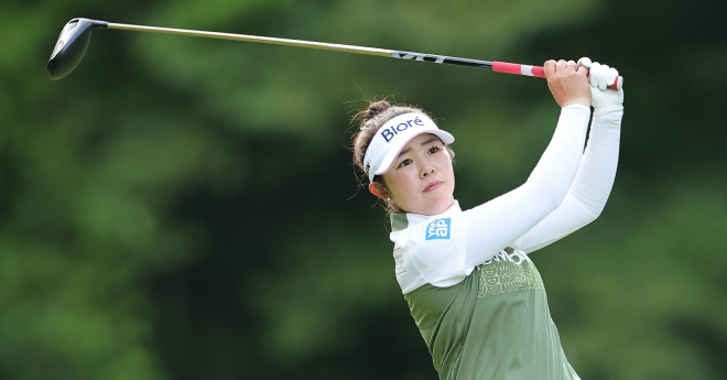 山下美夢有が首位浮上　岩井明愛は19位、畑岡奈紗は27位