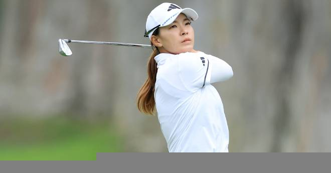 渋野日向子は1打差3位で週末へ　神谷そらが9位、畑岡奈紗は13位