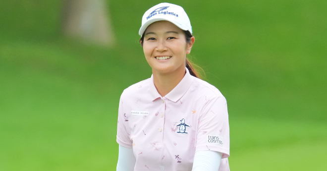神谷そらが単独首位キープ　横峯さくらが3打差4位