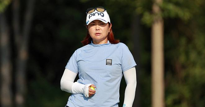 ソレンスタムが2位で最終日へ　久保樹乃は16位