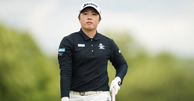 竹田麗央が3打差6位で決勝進出　勝みなみは10位