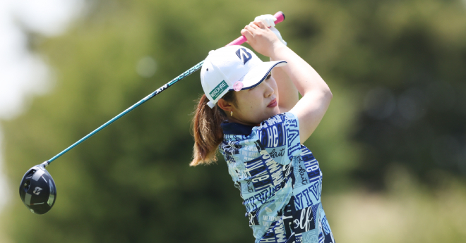 古江彩佳、笹生優花が4打差5位発進　西村優菜は12位