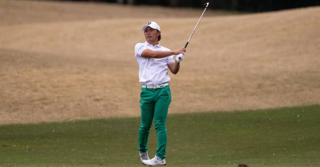 木下稜介が単独首位で決勝へ　藤本佳則は4位、片山晋呉は12位
