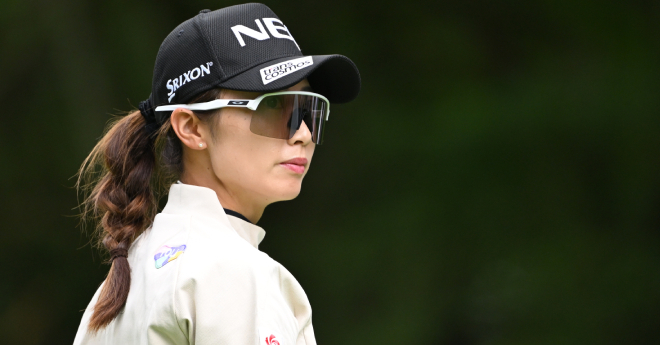 安田祐香が「61」で首位発進　横峯さくら2位、桑木志帆60位