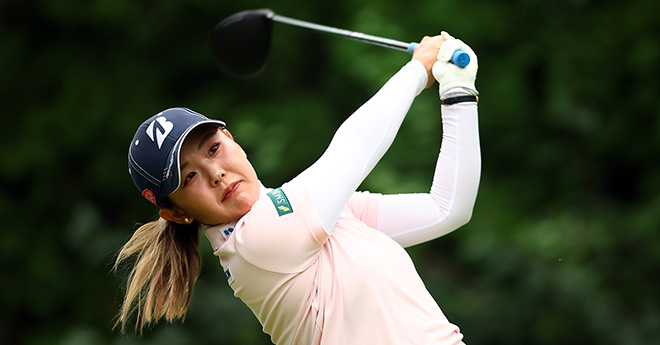 山下美夢有が首位キープ　6打差追う吉田優利は「いっぱいバーディを獲らないと追いつかない」
